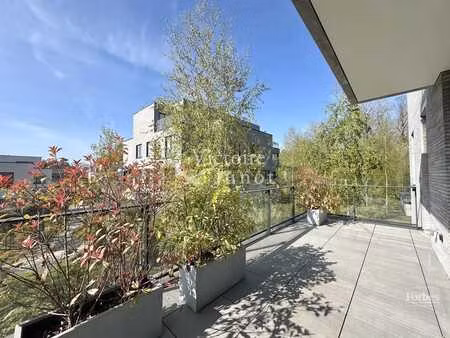 uccle - magnifique appartement 2 chambres avec terrasse
