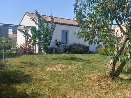 vente maison à grand'landes (85670) : à vendre / 66m² grand'landes