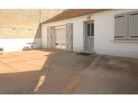 location maison  69 m² t-4 à gien  625 €