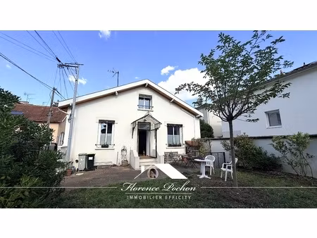maison 5 pièces - 140 m²