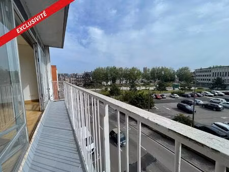 appartement centre ville avec ascenseur et balcon