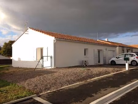 vente maison à moutiers-les-mauxfaits (85540) : à vendre / 87m² moutiers-les-mauxfaits