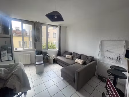 location appartement 1 pièce 23 m² à lyon 5 (69005)
