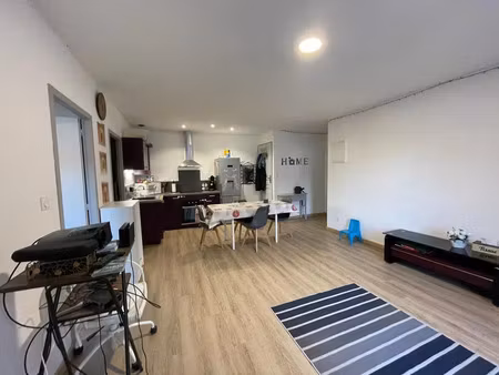 location appartement 3 pièces 58 m² à réquista (12170)