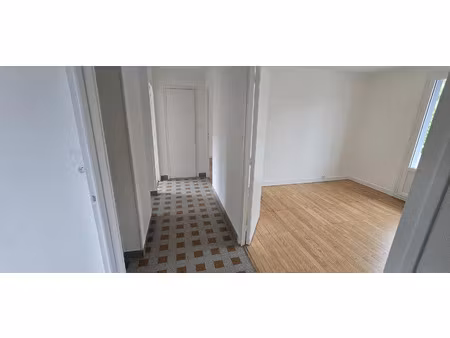 location appartement 3 pièces 54 m² à seyssinet-pariset (38170)