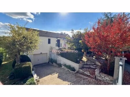 charmante maison rénovée avec jardin arboré et aucun travaux à prévoir !