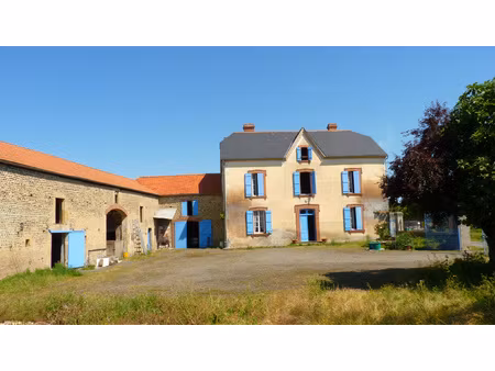 ferme avec dépendances sur 4492m2