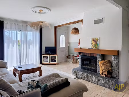 vente maison 7 pièces 164 m² montaigu-vendée (85600)