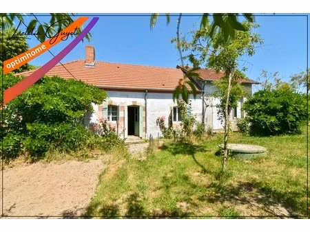maison de campagne avec grange et 8 200 m² de terrain – saint-léopardin-d’augy