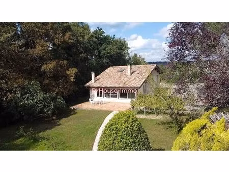 maison 64m²  en campagne non isolée avec parc boisé