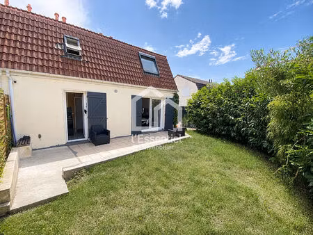 a vendre - trie sur seine - maison impeccable - séjour double- 3 grandes chambres - sou so