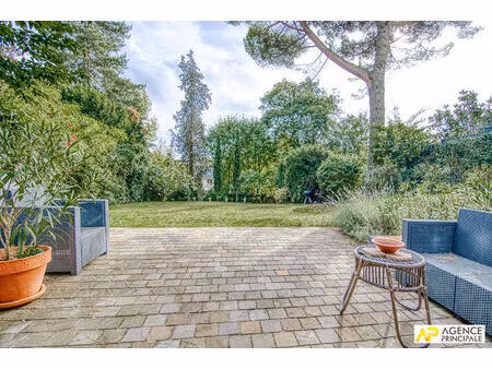 versailles butte montbauron maison 7 pièces 225 m² habitables sur parcelle de 821 m² avec 