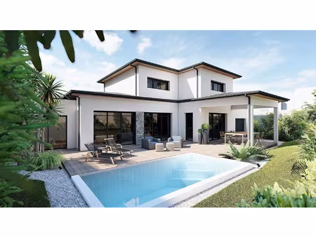 villa saint-anne: elégante t5 avec jardin et piscine