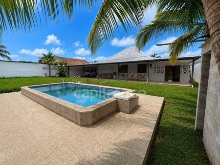 villa t5 : confort  espace et intimité au rendez-vous