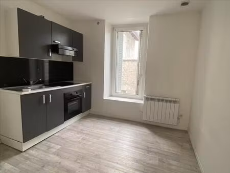 appartement 3 pièces de 44 40 en centre-ville de foug