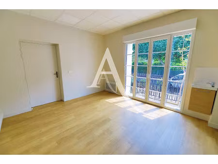 immeuble chatou 9 pièce(s) 162.25 m2