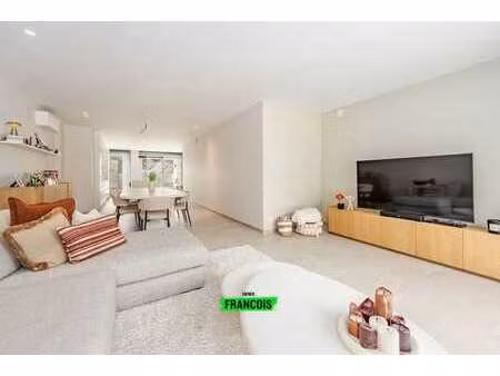appartement deux chambres luxueusement aménagé au cœur de t…