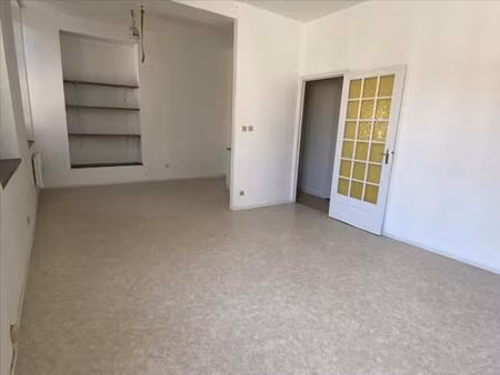 appartement 2 pièces proche place ronde à toul