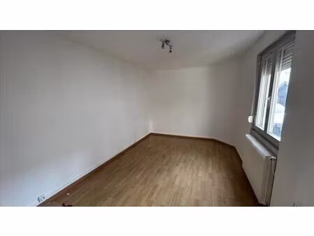t2 à rénover - quartier oberlin