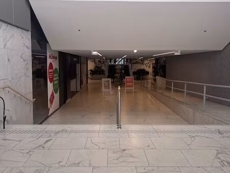 local galerie st sebastien hyper centre de nancy
