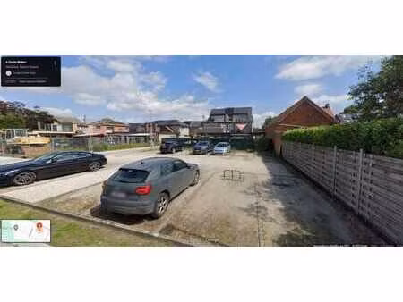parkeerplaats in tisselt
