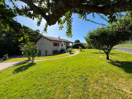 maison de charme de 218 m² ? 3 logements ? activité gîte en cours ? terrain 2250 m²