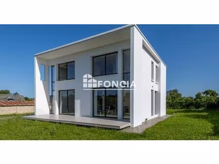 maison moderne de 150 m² sur terrain de 1300 m² – environnement calme avec vue dégagée
