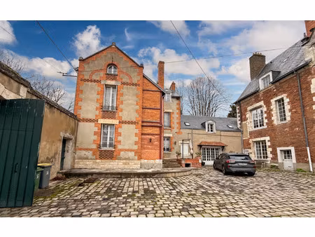 maison orléans m² t-10 à vendre  3 150 000 €
