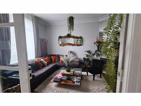 location maison 8 pièces  164.00m²  soissons