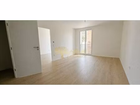 type 2 pièces - 42 3 m² - 380 000 € - quartier polangis  joinville-le-pont
