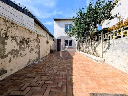maison de 72 m² - quartier des musiciens - terrasse - stationnement