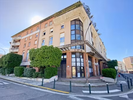 vente locaux professionnels 230 m² à toulouse (31000)  760 000 €