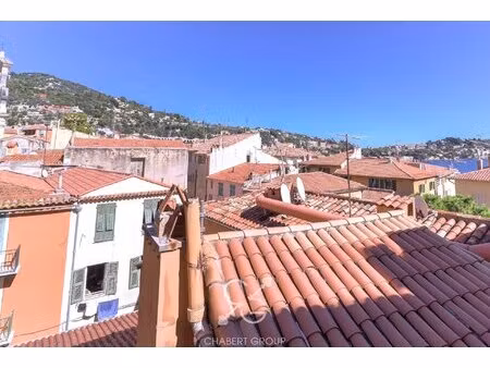 villefranche-sur-mer - vieille ville - maison de ville - 3 pièces - 58 m² - aperçu mer - c