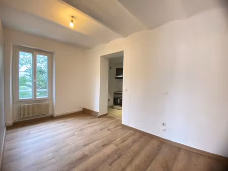 3 pieces - proche centre vence