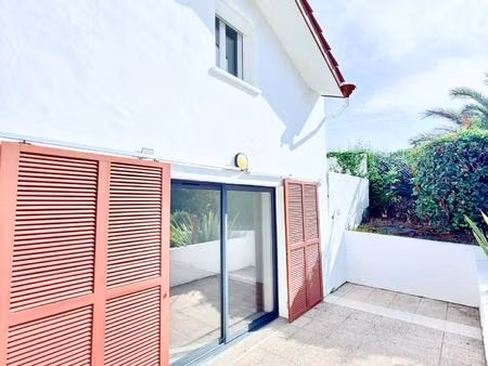 à 200m de l’océan  t3 avec terrasse