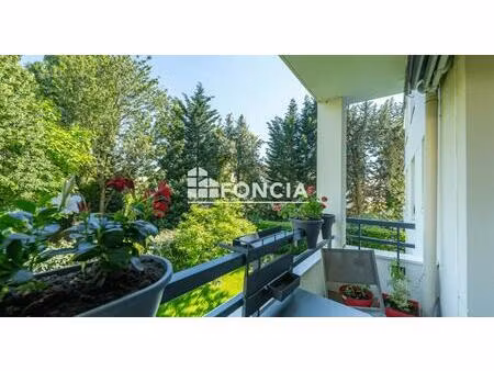 résidence les capucines – 4 pièces avec 2 balcons  parking et ravalement énergétique récen
