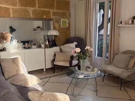 location appartement 3 pièces 55 m² à nîmes (30000)