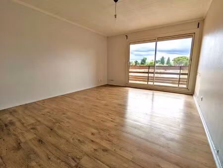 appartement t2 - 51 m² - saint jean lestang