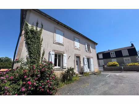 location appartement  80 m² t-3 à saint-maurice-les-brousses  620 €