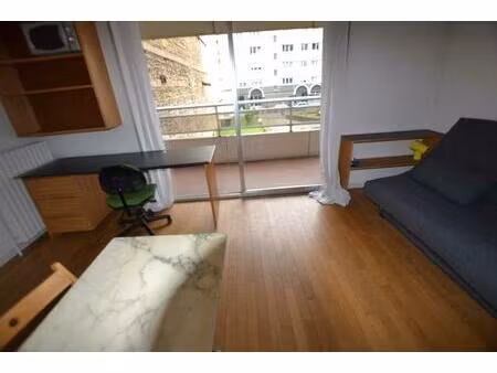 studio meuble