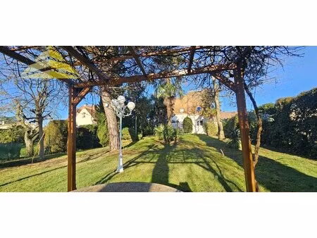 maison familiale de 160 m² à boussy-saint-antoine