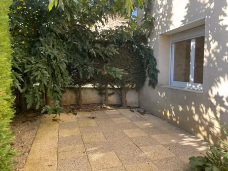 location maison 3 pièces 63 m² à cardan (33410)
