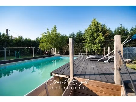 maison récente avec 4 chambres  terrain et piscine à dompierre-sur-helpe