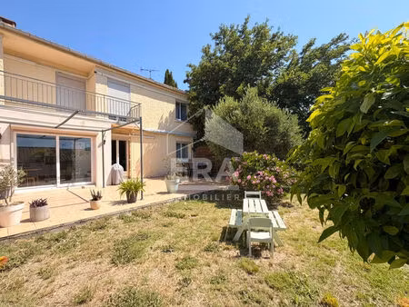 maison lancon provence 5 pièce(s) 106 m2