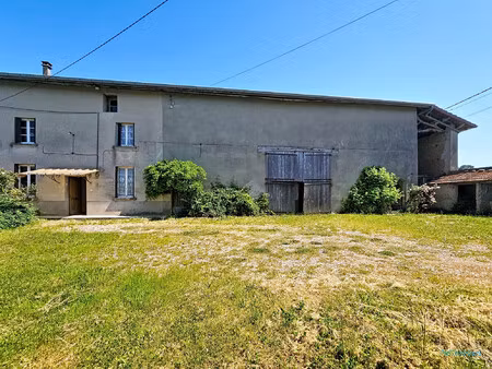 maison et dépendances à saint anne sur gervonde