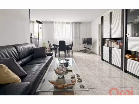 appartement pierrefitte-sur-seine 87.08 m² t-4 à vendre  222 500 €