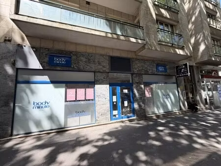 location commerce lyon 69003 72m²