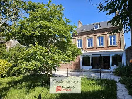 belle maison familiale de caractère au coeur de lillebonne - viable de plain-pied!