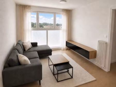 location meublée appartement 2 pièces 40 m² à thiais (94320)  1 200 €
