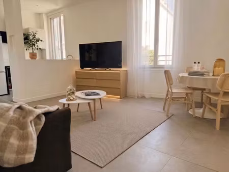 location meublée appartement 2 pièces 42 m² à beaulieu-sur-mer (06310)  1 800 €